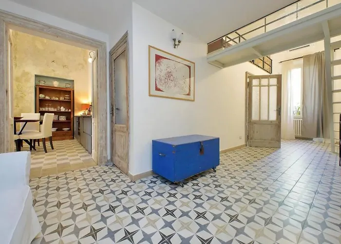 Bright Flat With Wonderful Views In The Centre Apartamento Roma