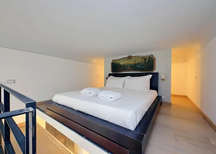 Bright Flat With Wonderful Views In The Centre Apartamento