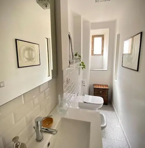 Apartamento Bright Flat With Wonderful Views In The Centre *