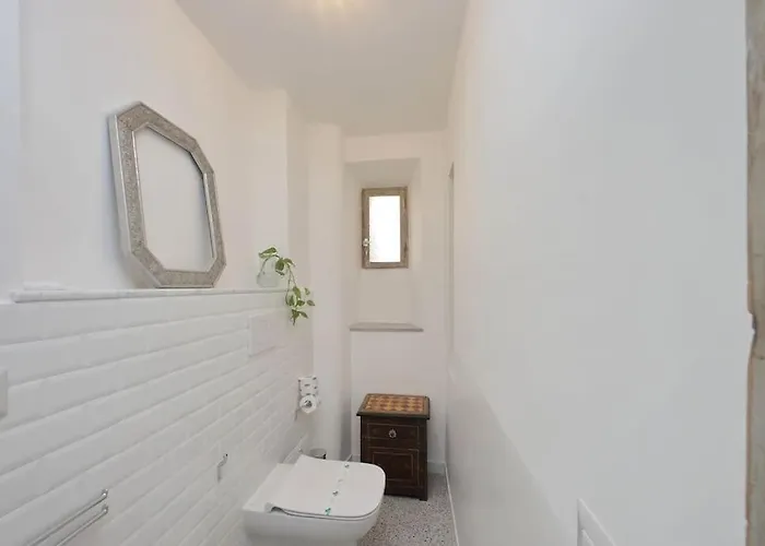 Apartamento Bright Flat With Wonderful Views In The Centre Roma
