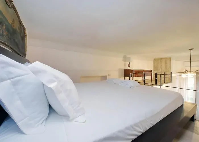 Bright Flat With Wonderful Views In The Centre Apartamento Roma